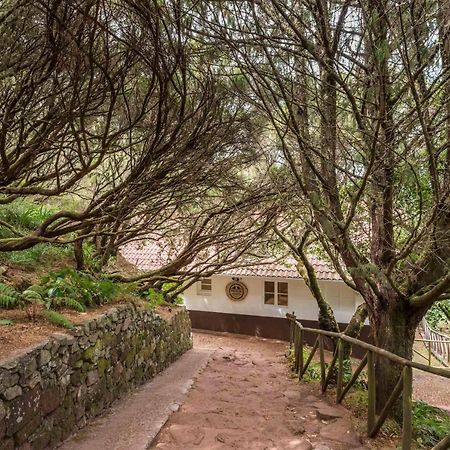 Rabacal Nature Spot Cottage Estreito Da Calheta Exteriör bild